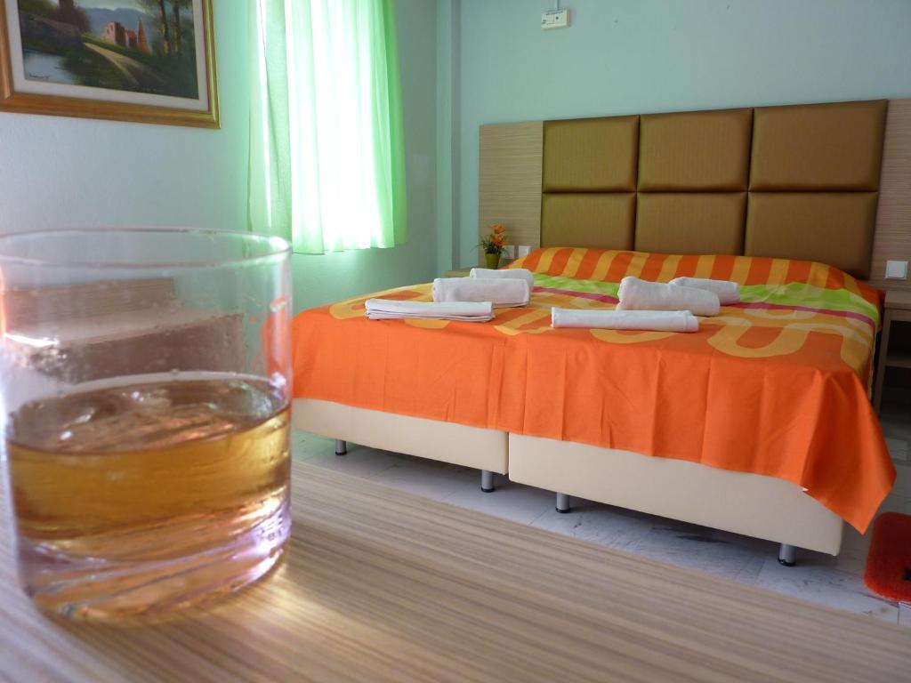 Hotel White Rose Beach Olympiakí Aktí Dış mekan fotoğraf