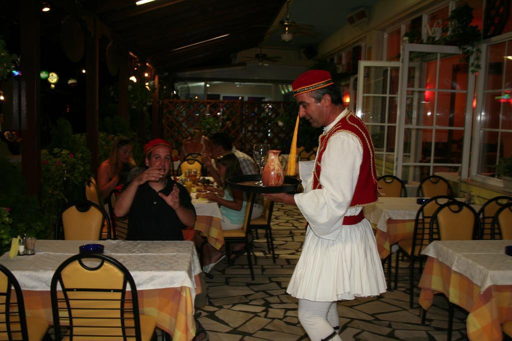 Hotel White Rose Beach Olympiakí Aktí Dış mekan fotoğraf