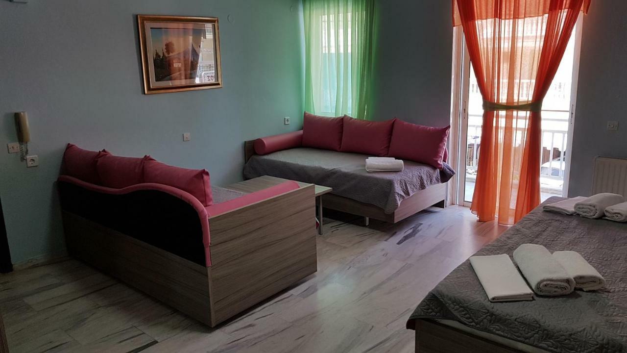 Hotel White Rose Beach Olympiakí Aktí Dış mekan fotoğraf