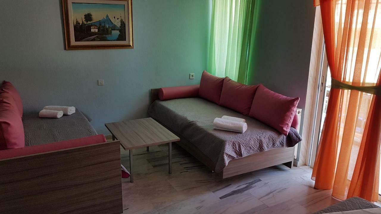 Hotel White Rose Beach Olympiakí Aktí Dış mekan fotoğraf