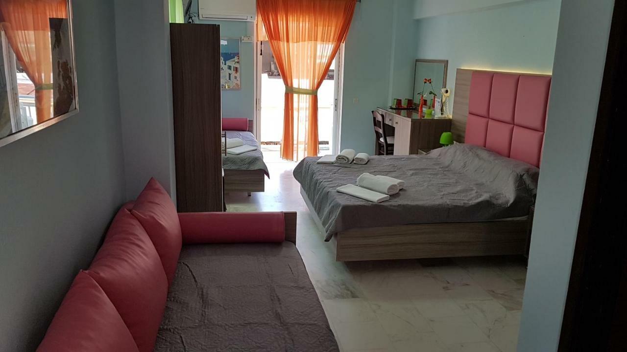 Hotel White Rose Beach Olympiakí Aktí Dış mekan fotoğraf